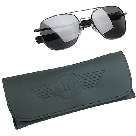 pilots polarized sunglasses